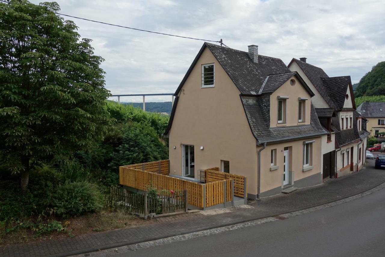Ferienhaus Am Moselsteig Ürzig Eksteriør bilde